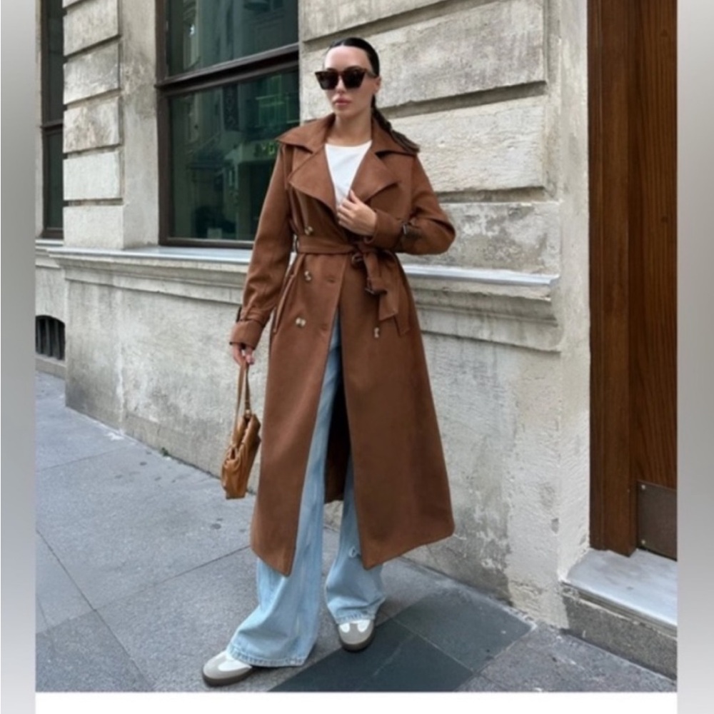 Édyisa Eva Faux Suede Trench Coat